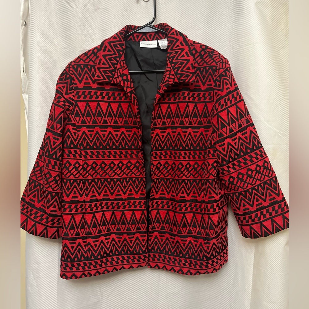 Alfred Dunner Red and Black Geometric Blazer Holiday   Size 18.            L1-11